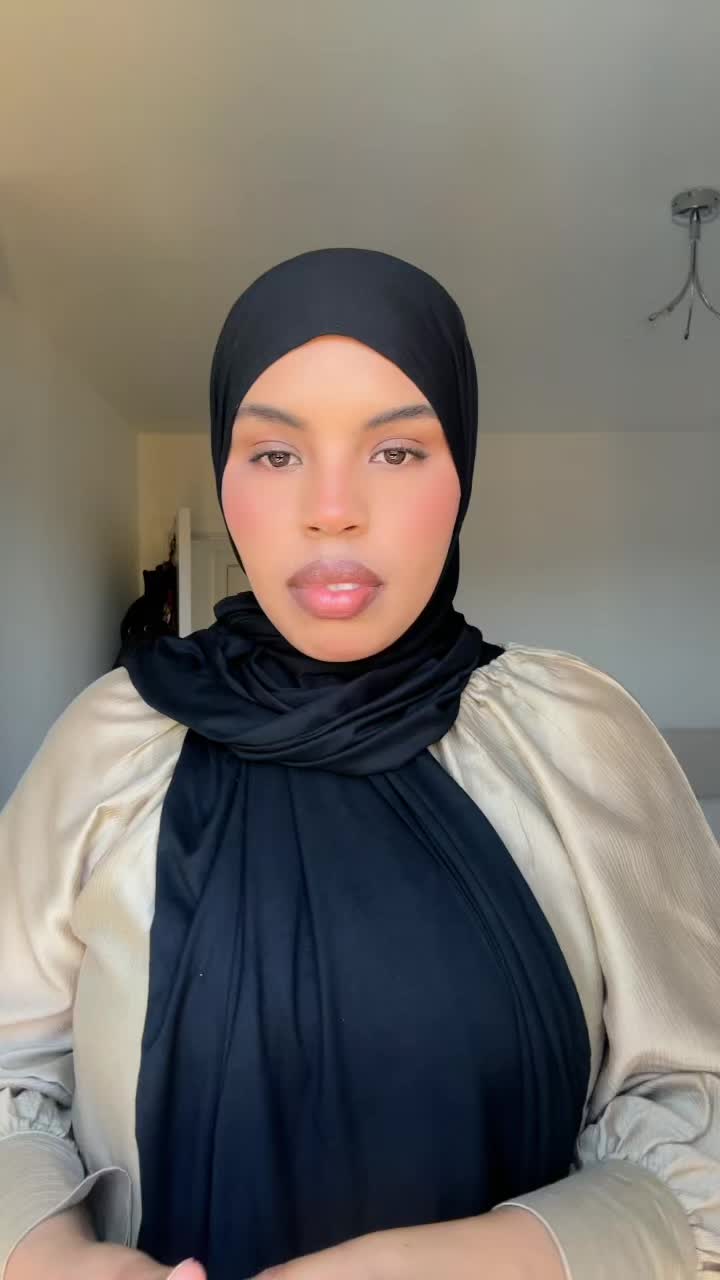 @Aisha🧸