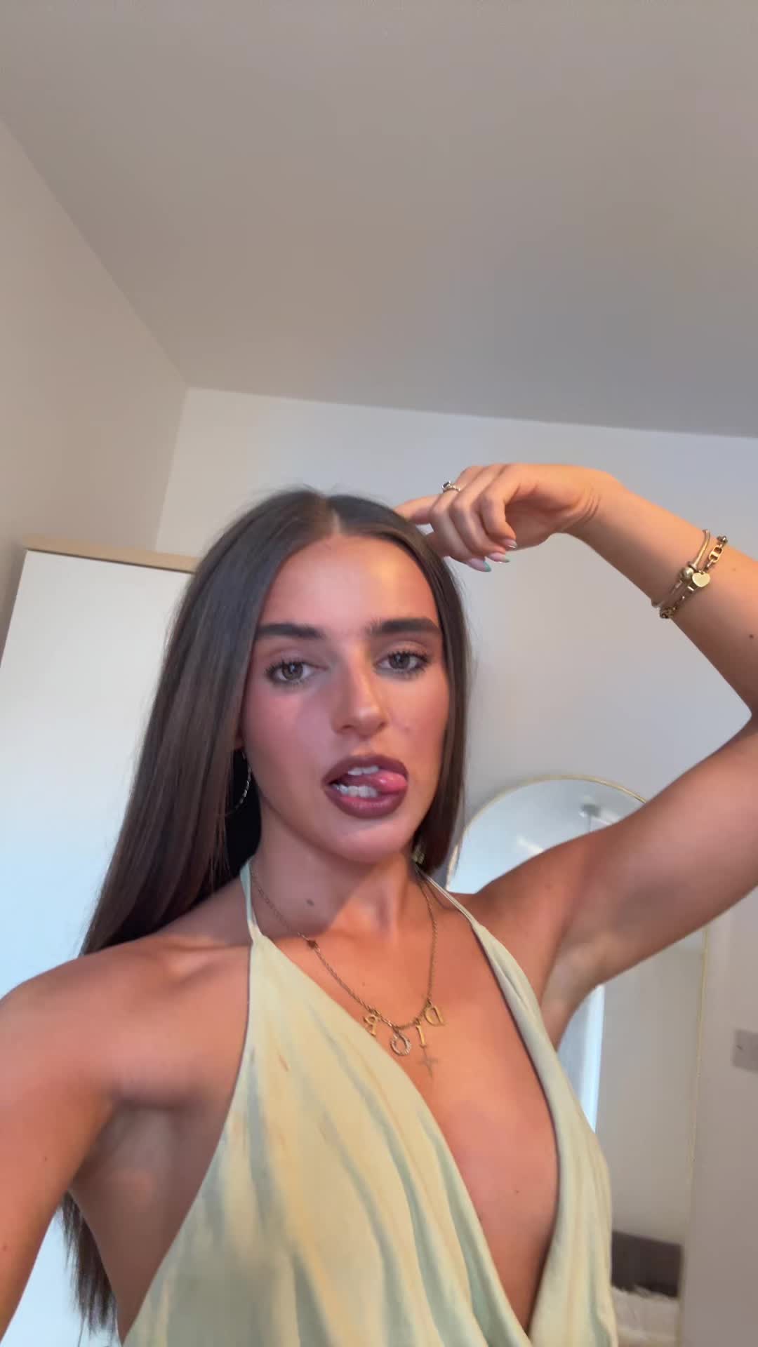 @Sarah;)