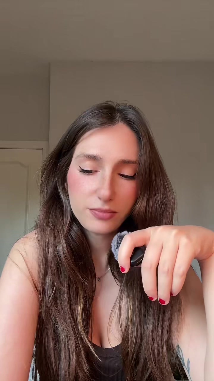 @noeliacts