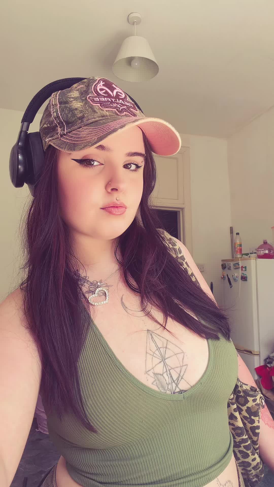 @Katdenningsburd