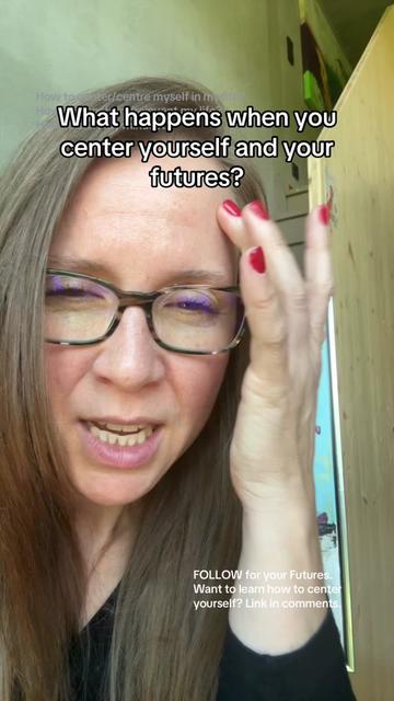 @Personal Futurist Essi Erika