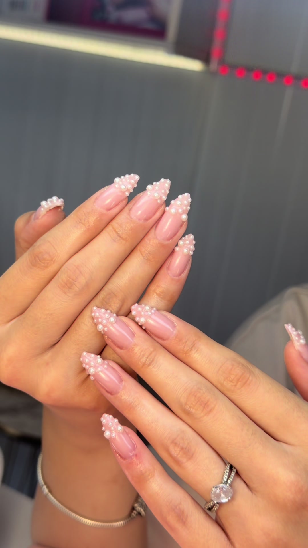 @Ati Nails Studio