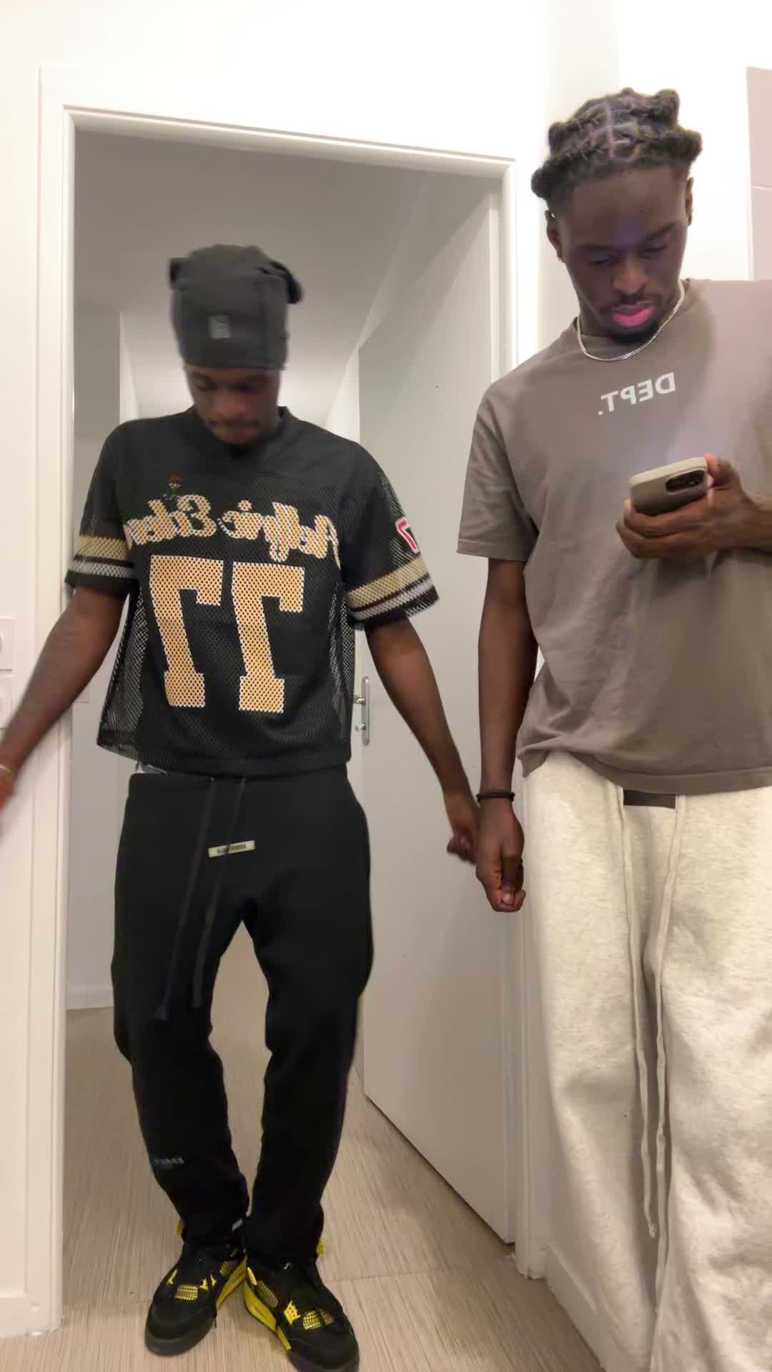 @Sholla4realz📲
