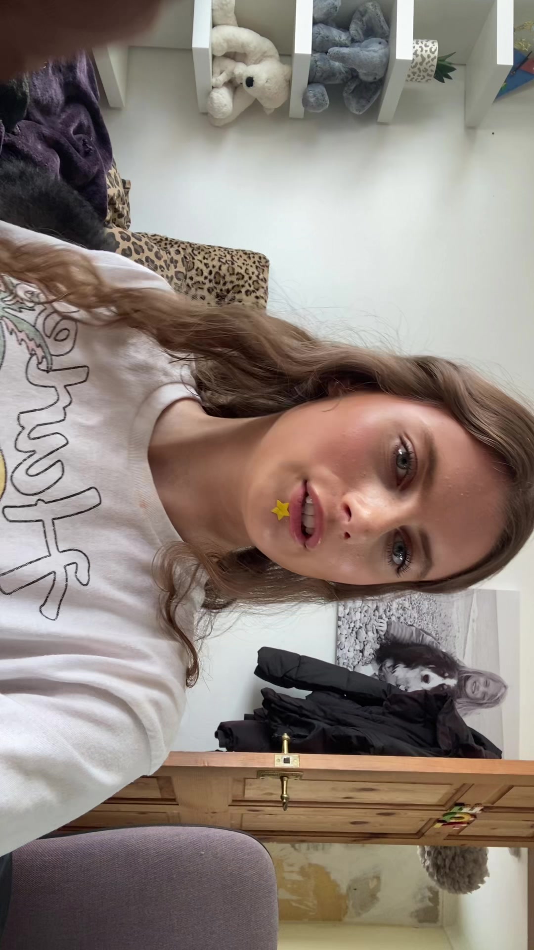 @Zoezarembaevans(mainaccount)