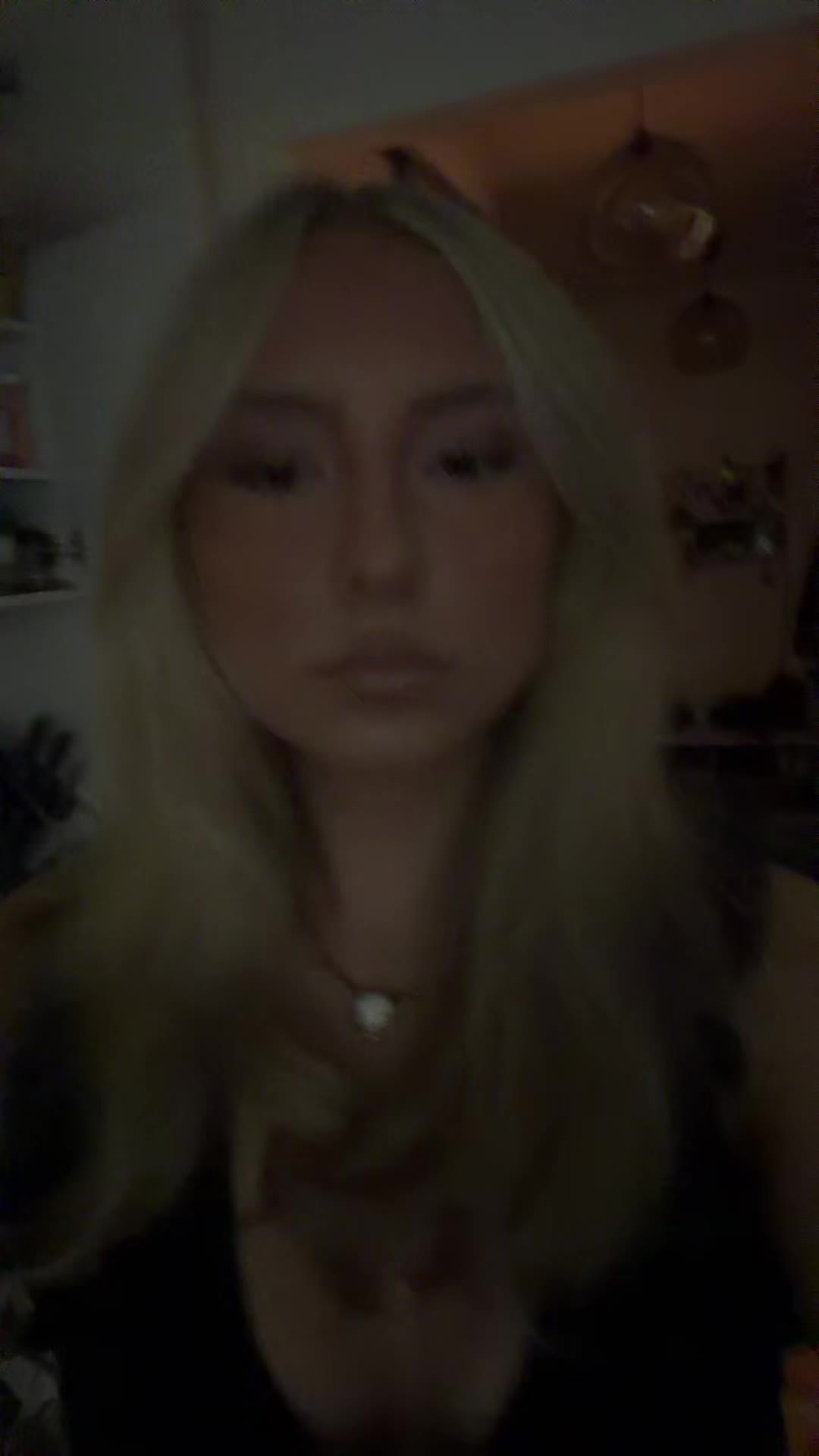 @hilda.stark