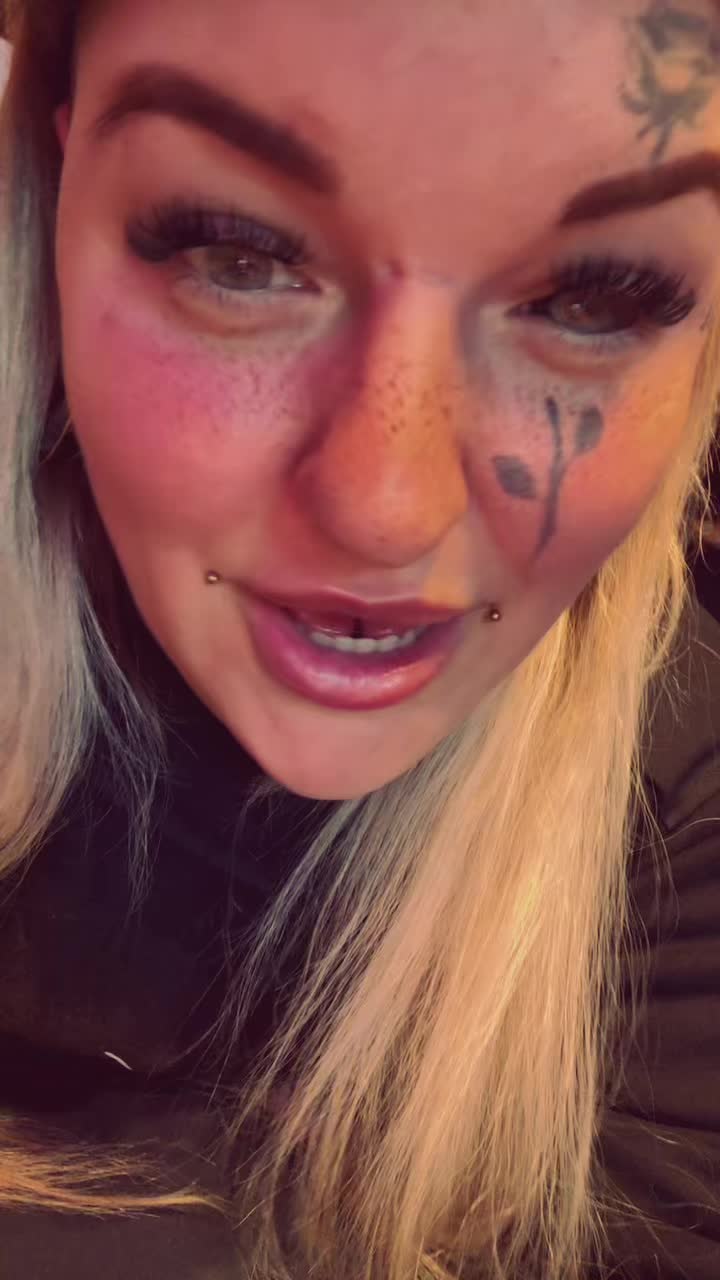 @inksane_annii