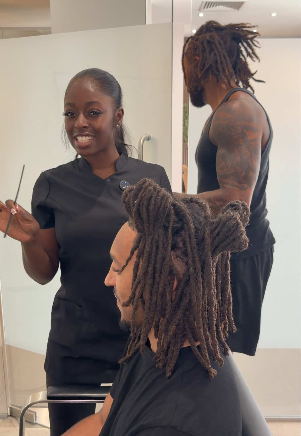 @Rvhairuk