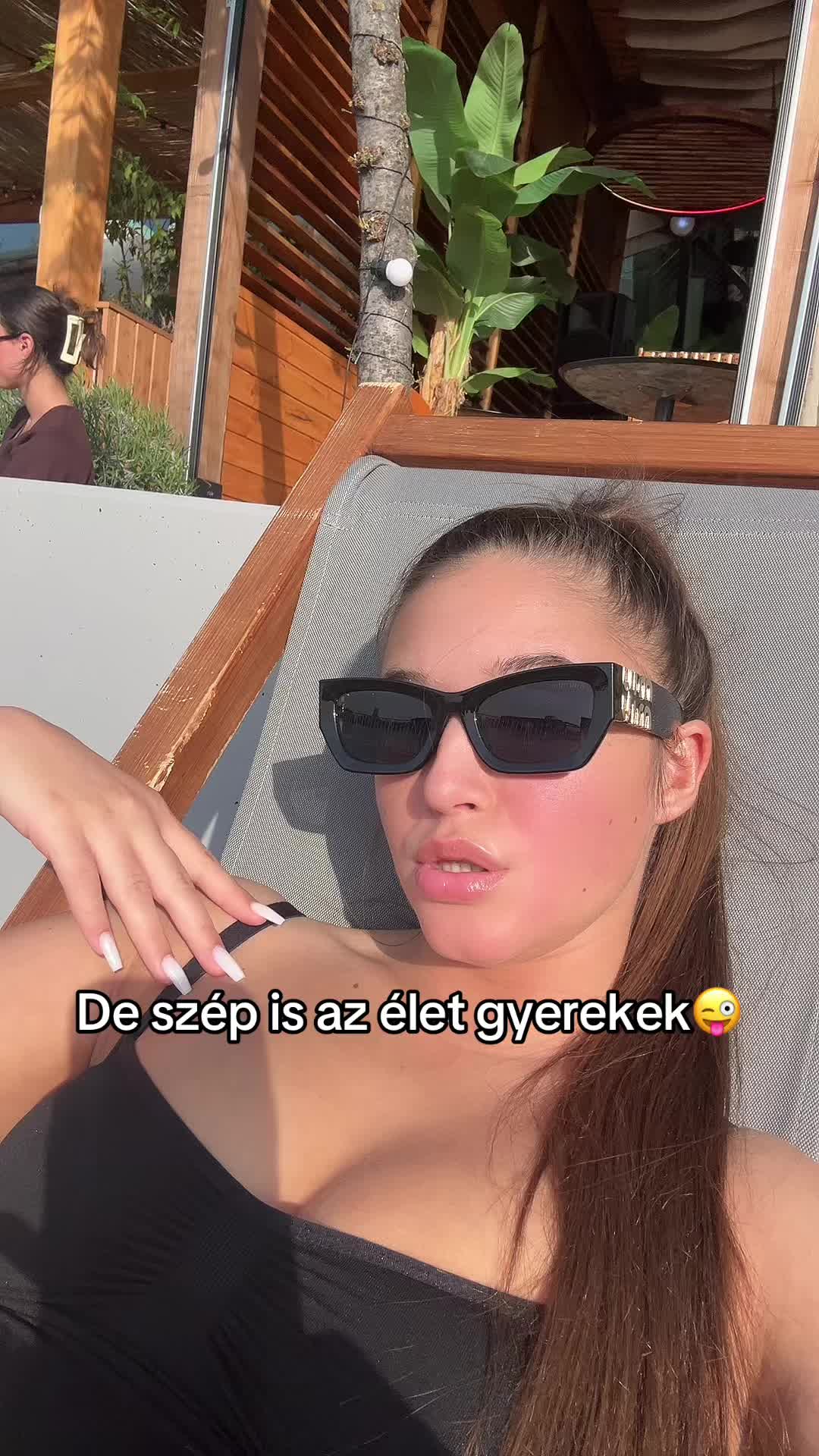 @Ayuraglam_vip