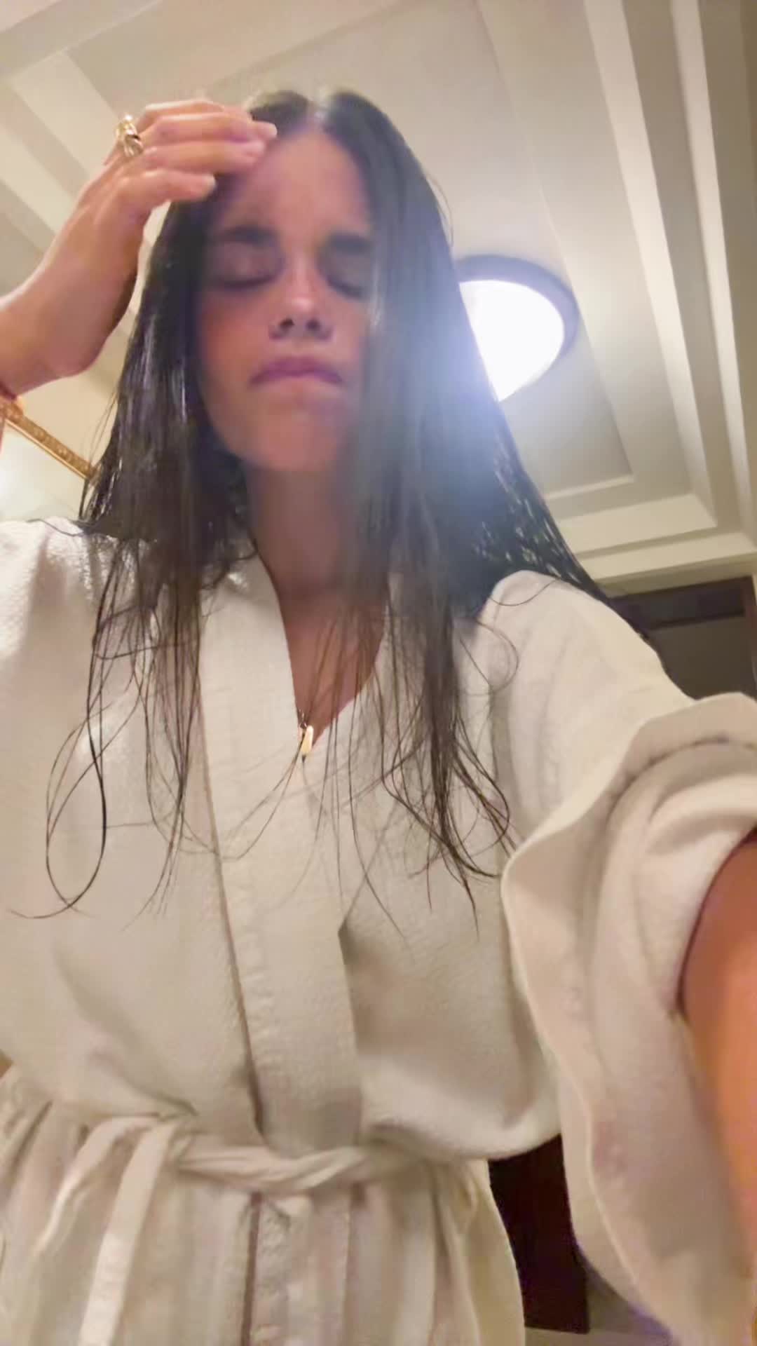 @elenita