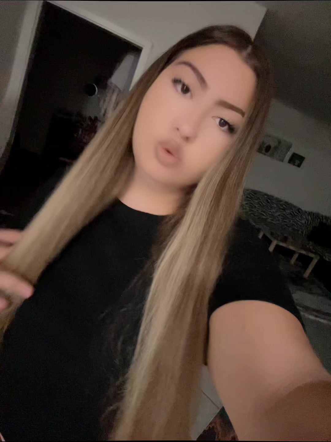 @𝐂 𝐄 𝐑 𝐄 𝐍