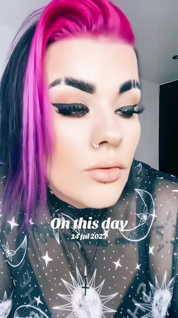 @ThiccThighs&PrettyEyes