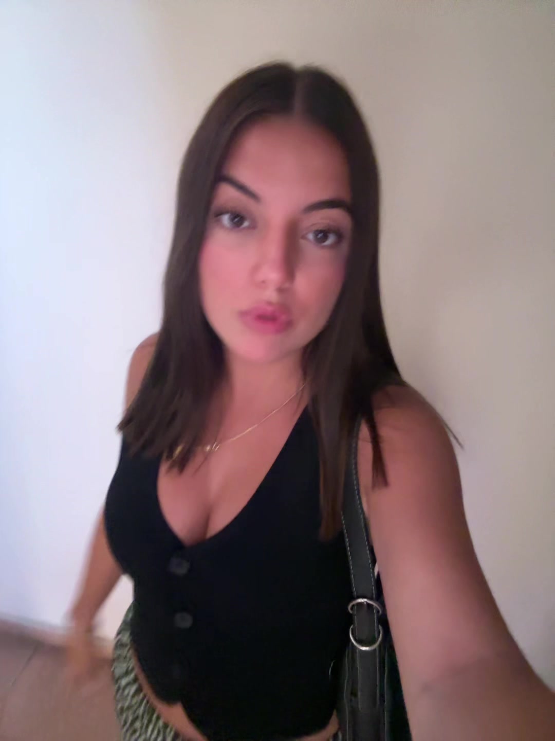 @angela