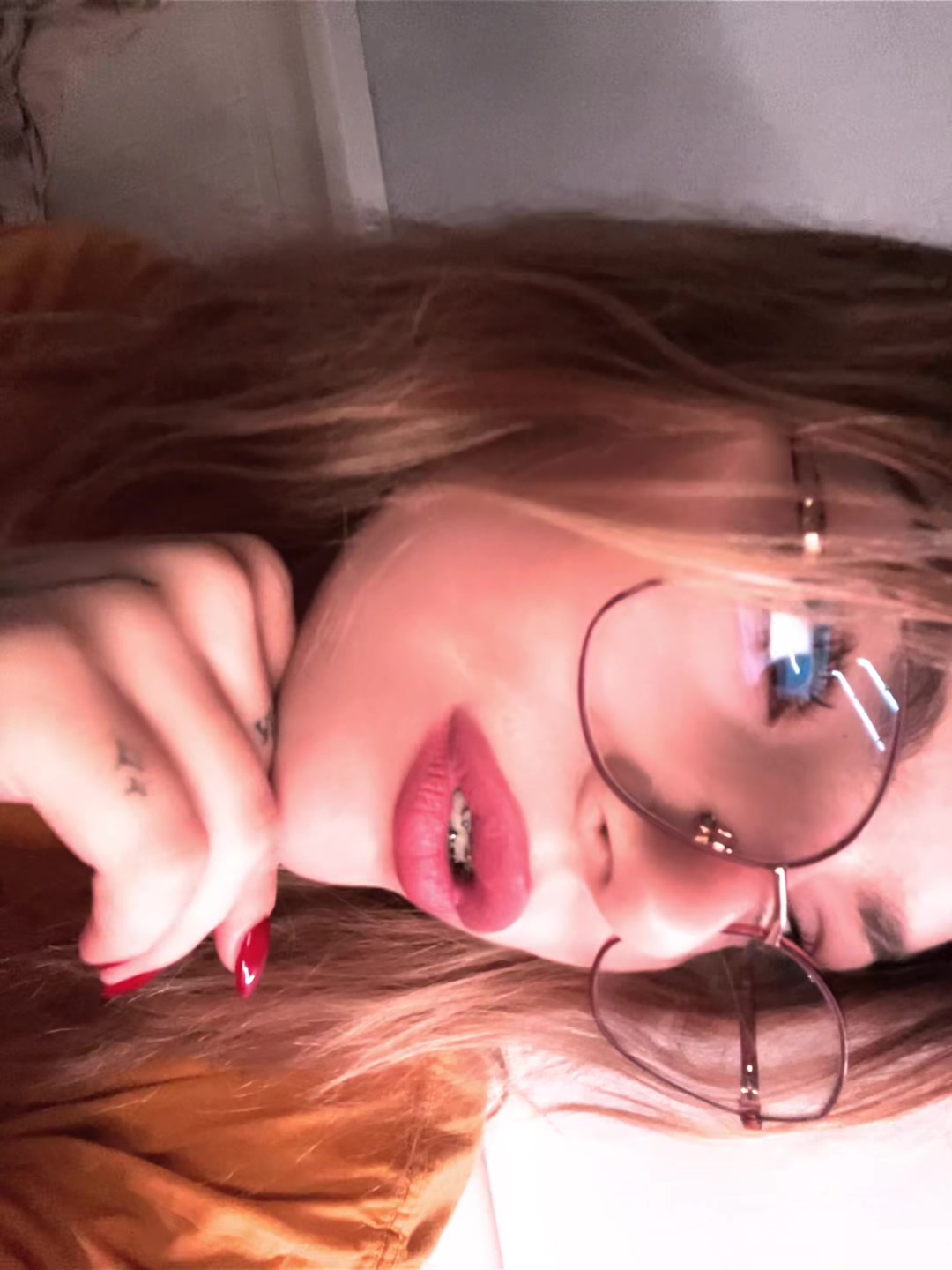 @Lu