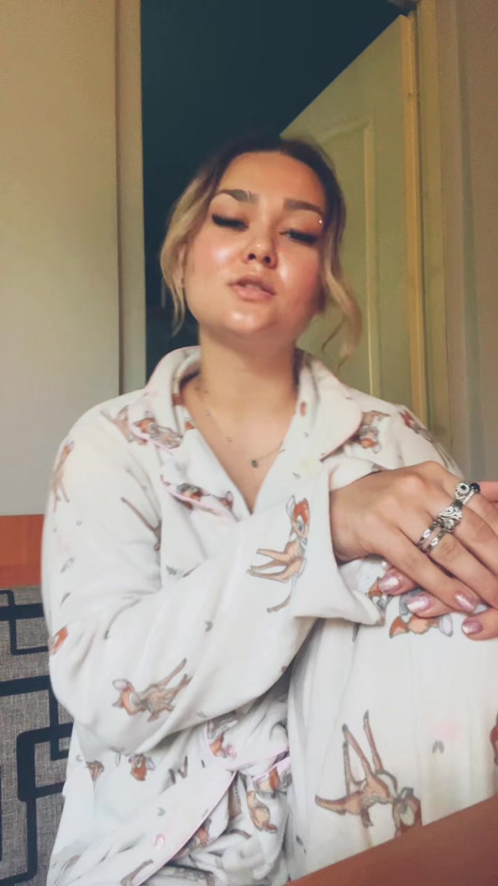 @Sorina_