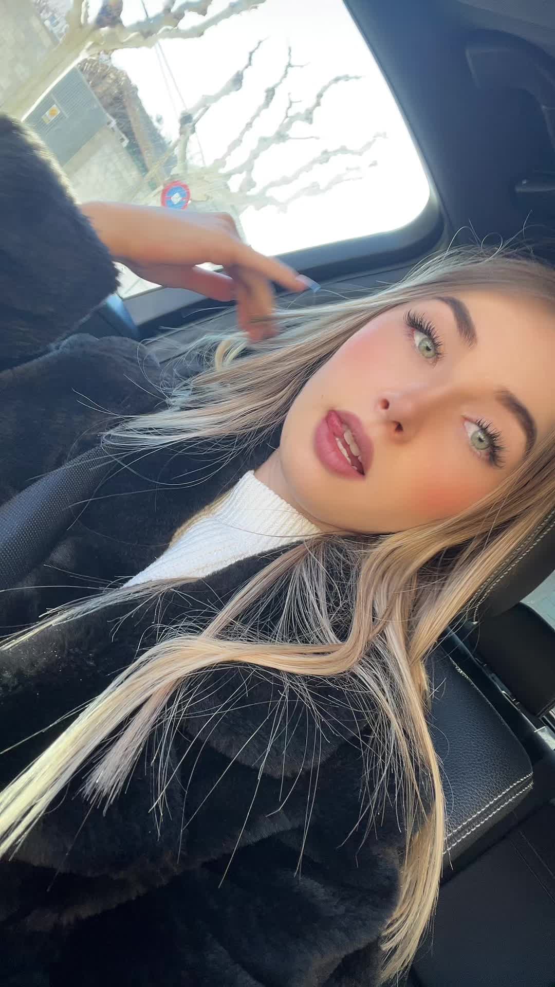 @Denii✨