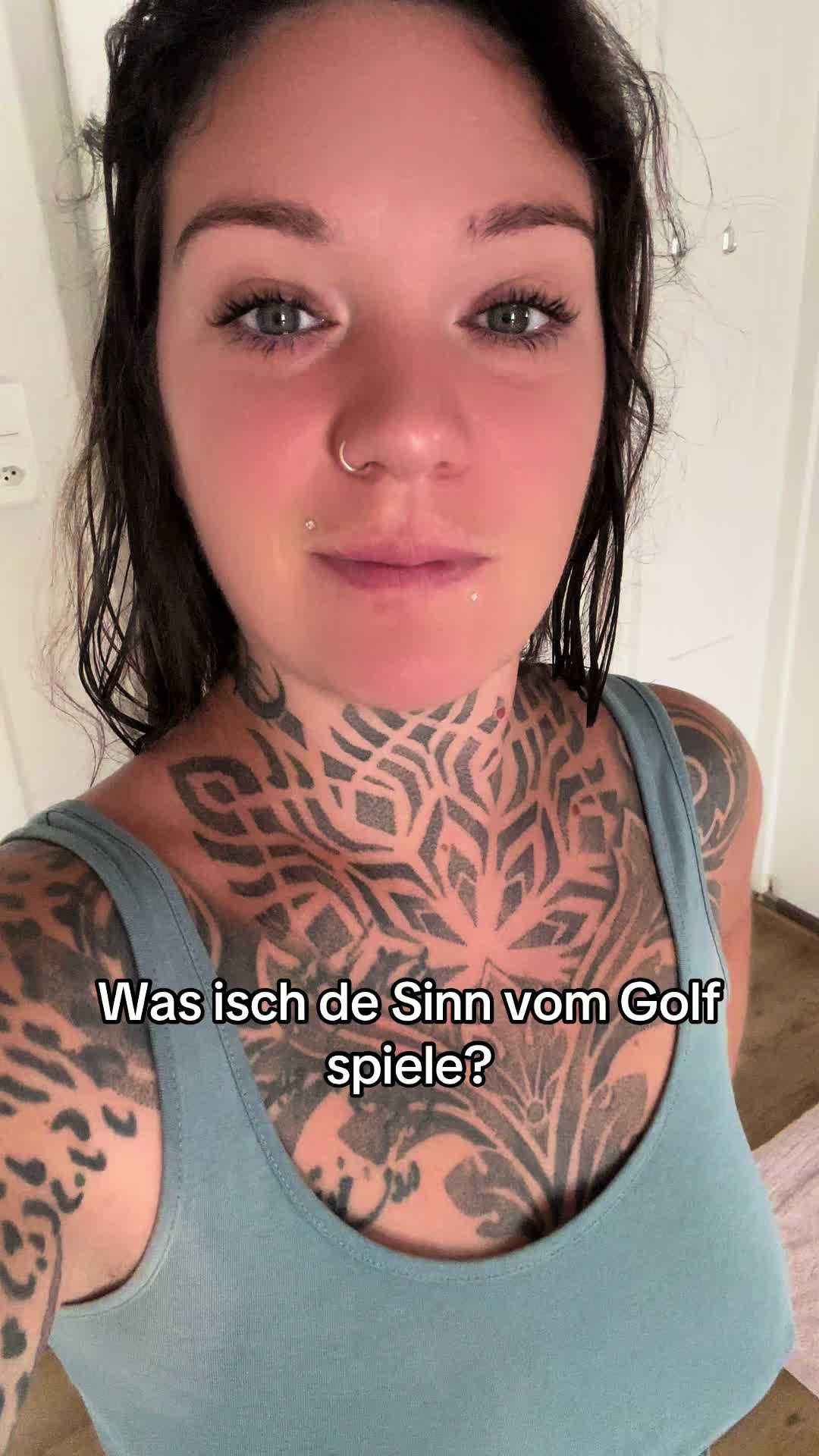 @Lyviane