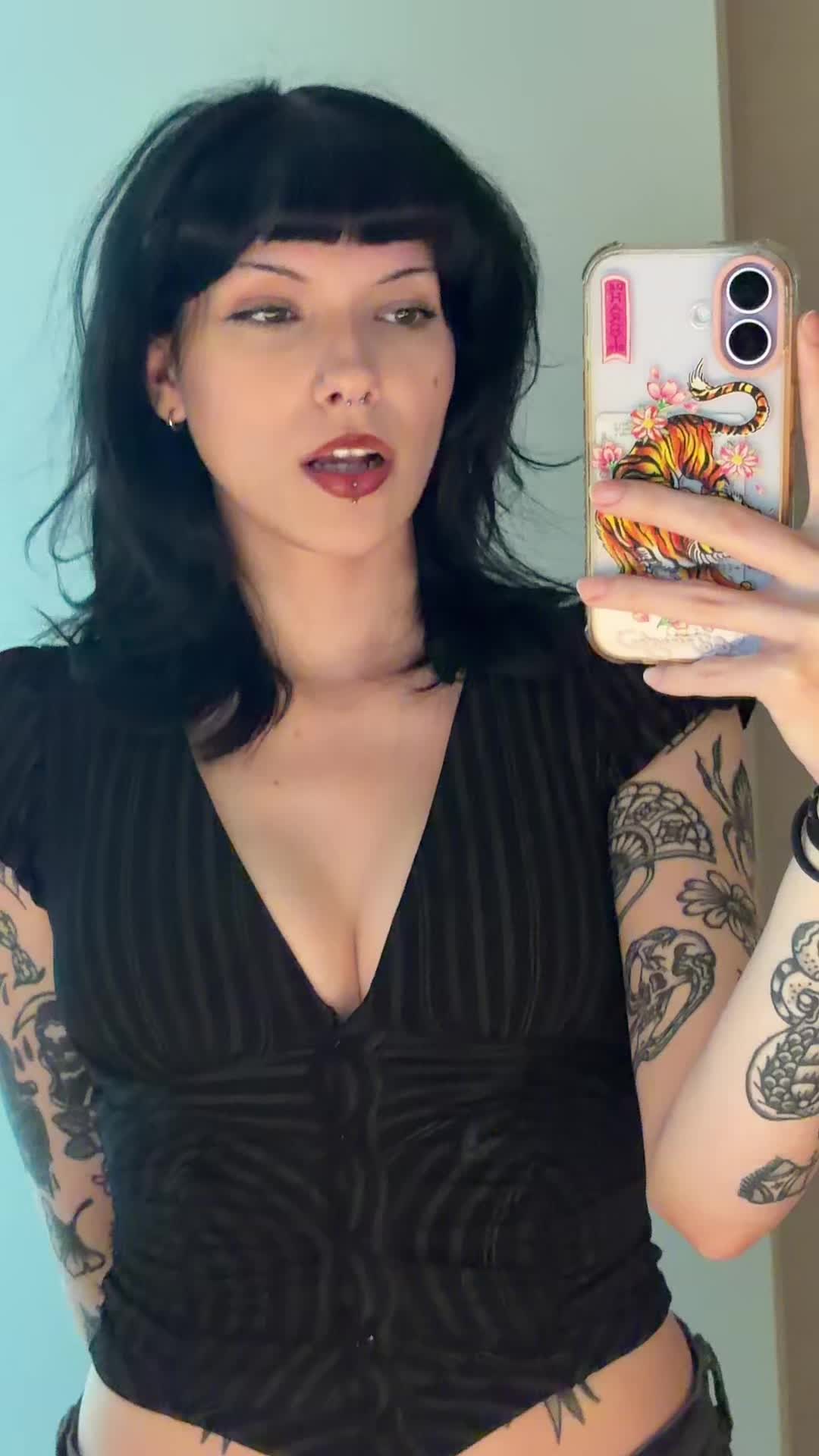 @chloe ⎕
