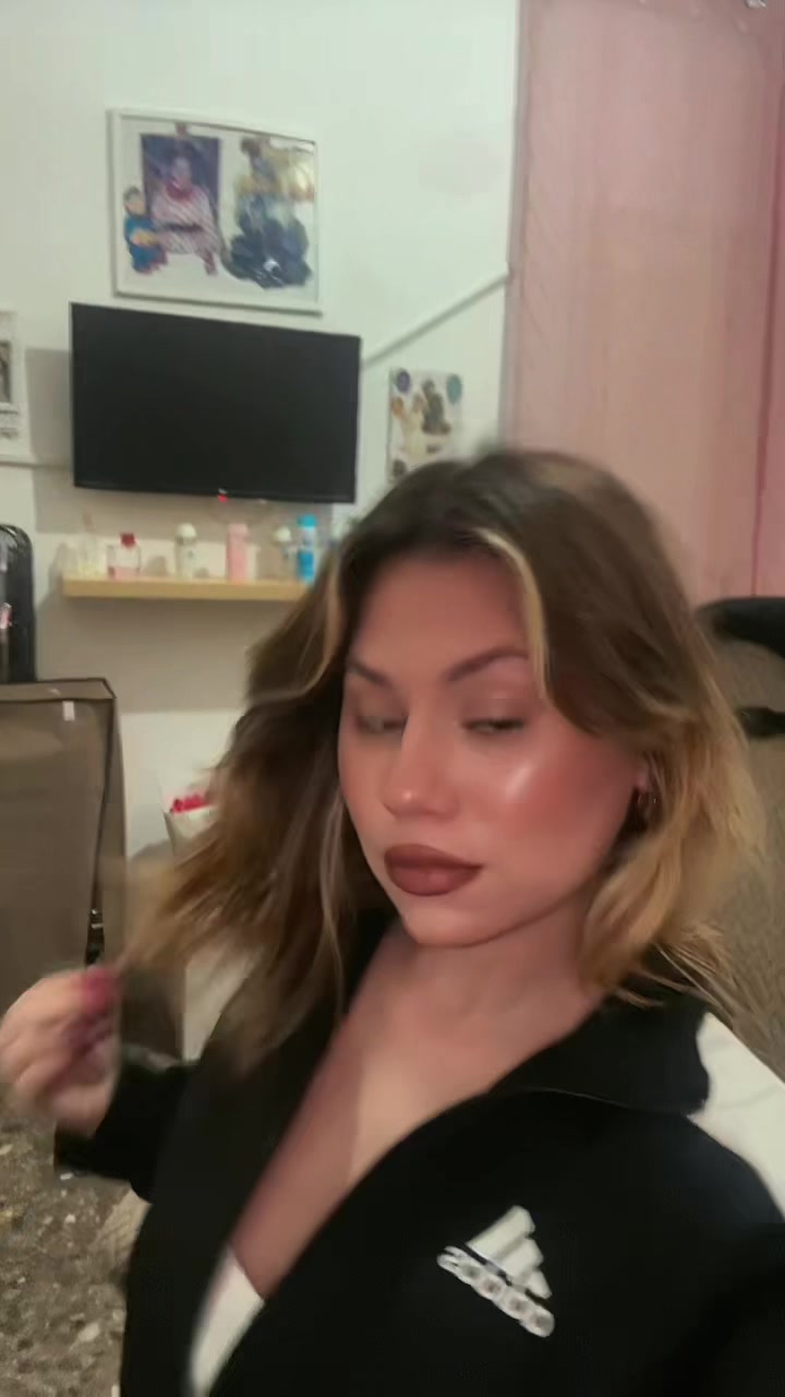 @𝕸𝖎𝖒𝖒𝖆💗