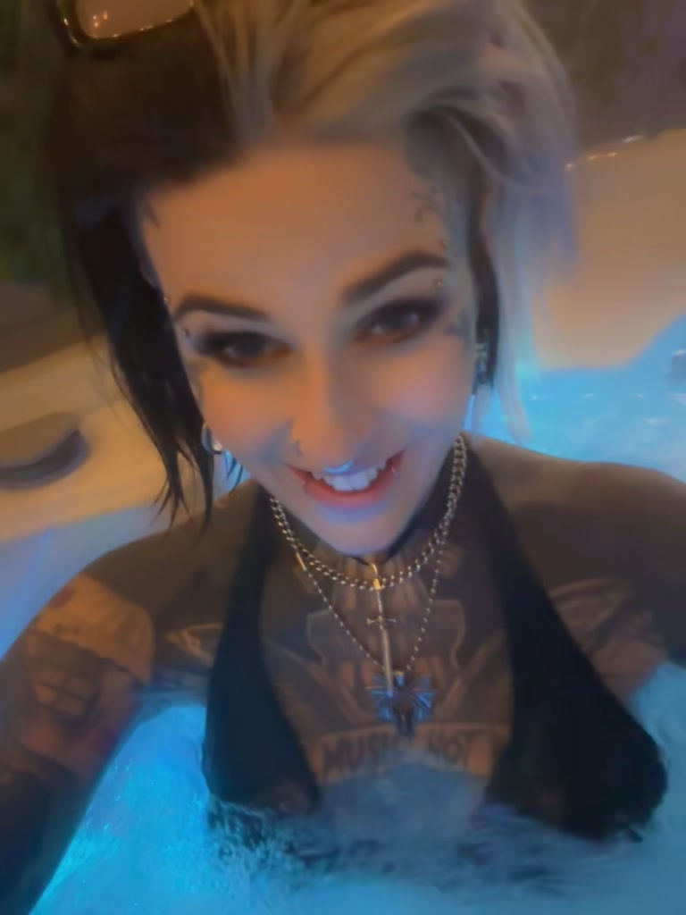 @coma.girl.sally.666