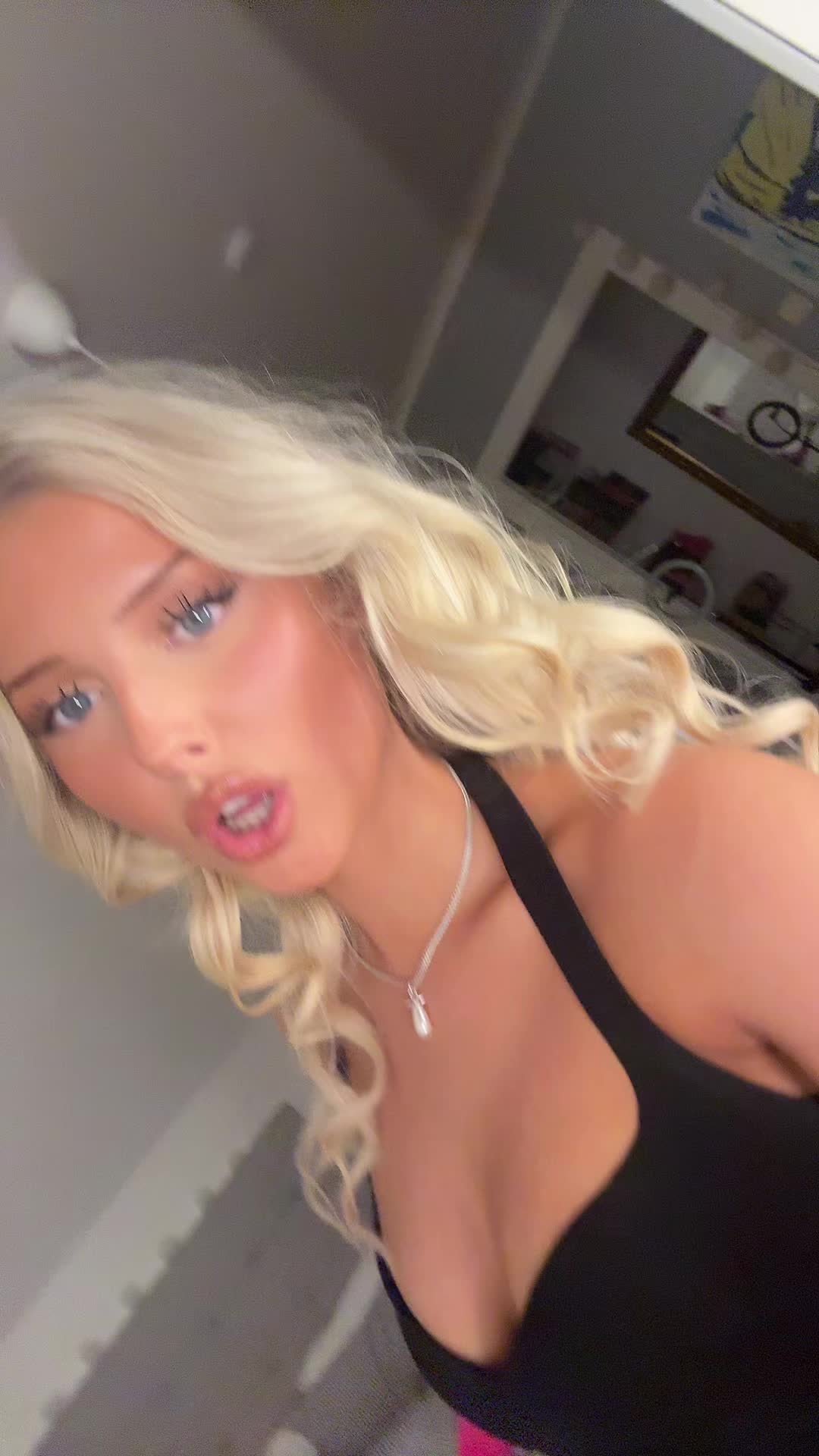 @#clara