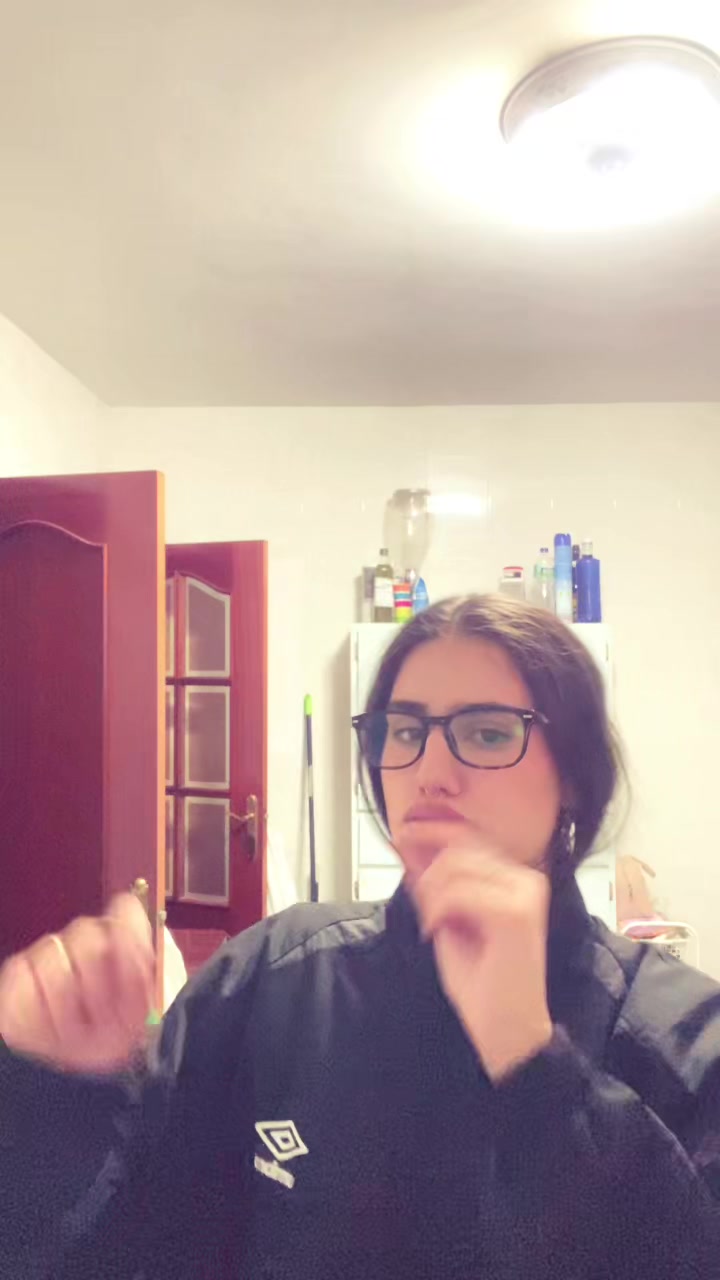@💋