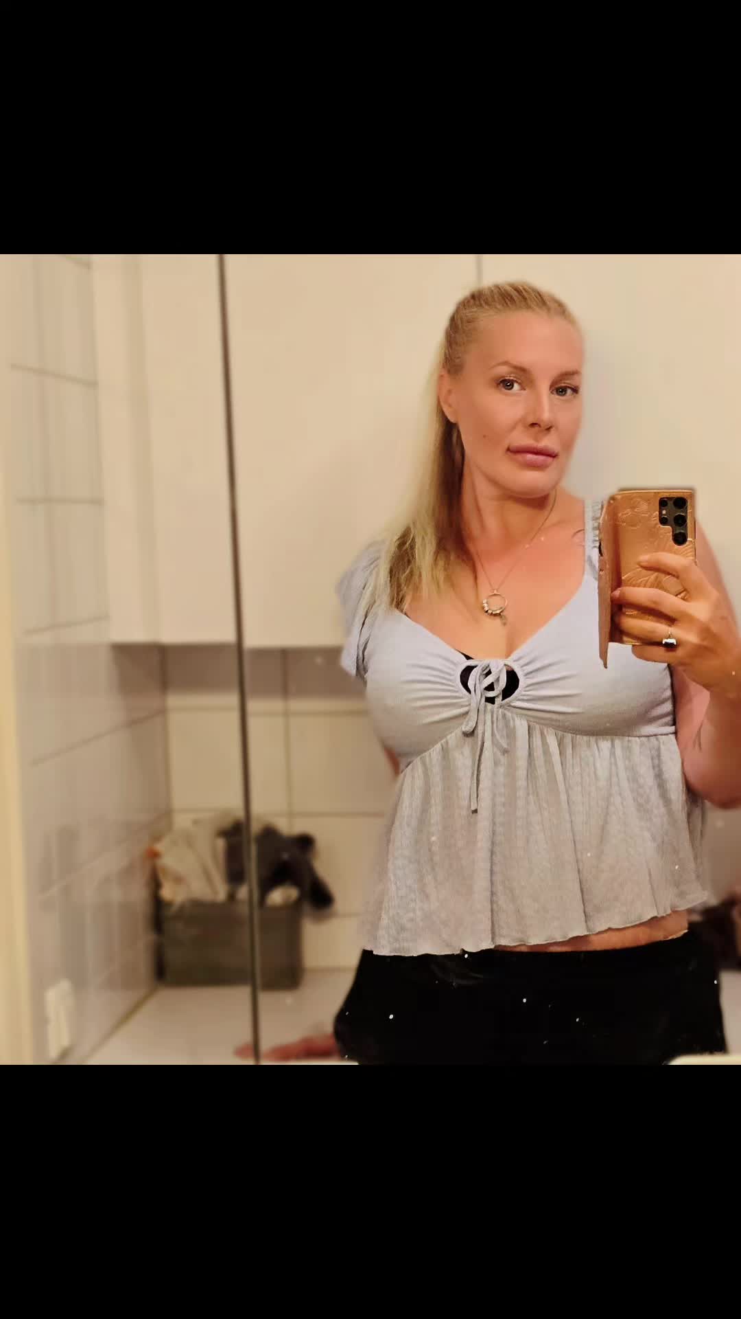 @Camilla Cammie Baksi