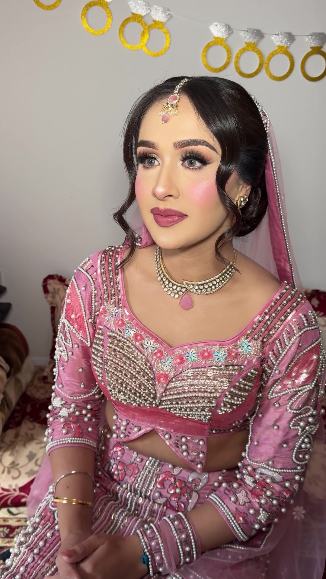 @makeoverbyavneet