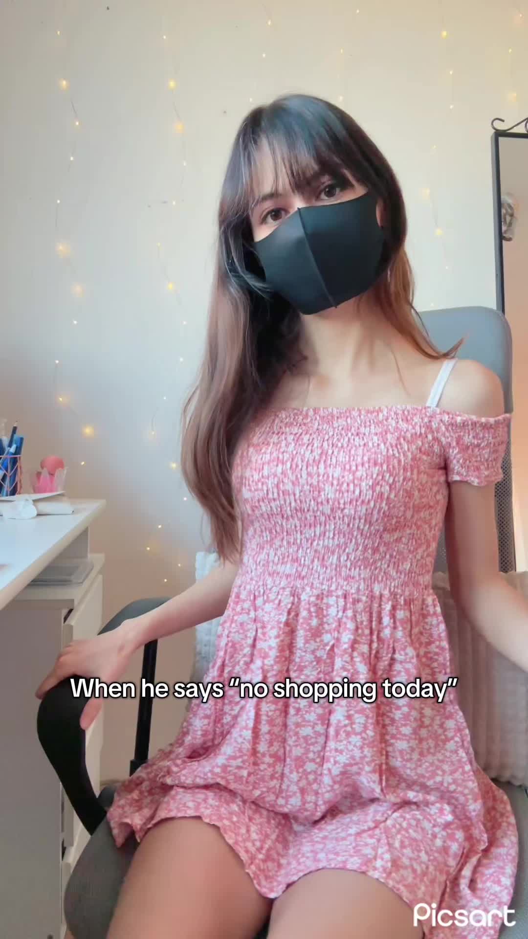 @lilveronique