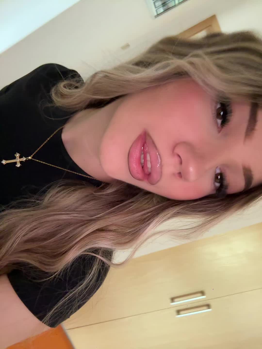 @nikolka