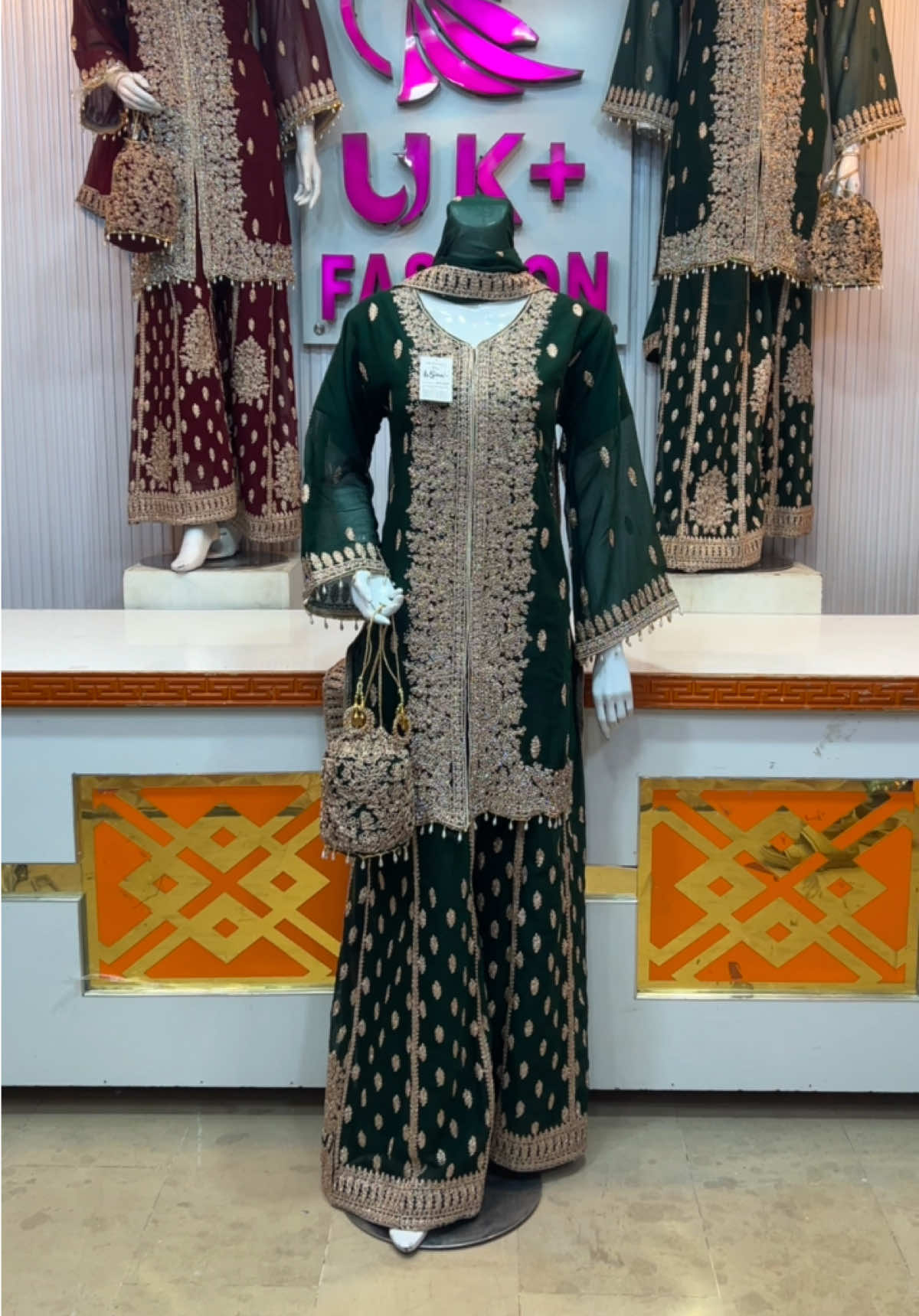 @UK+Fashion