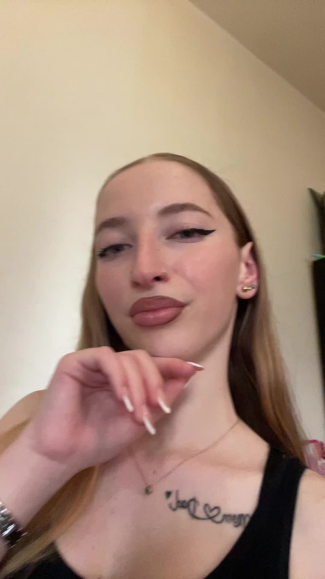 @Tzouliana🖤