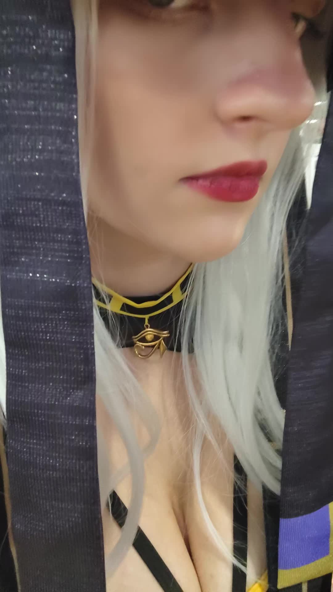 @vipee_cos