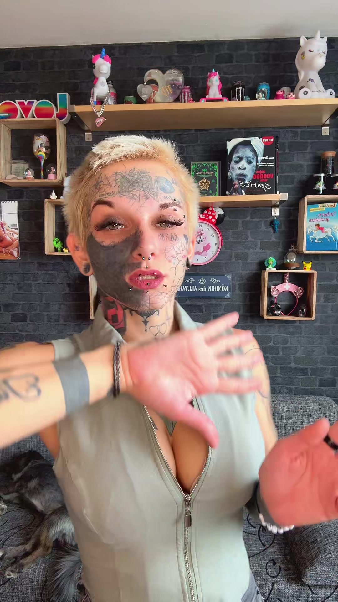 @InkedUnicorn