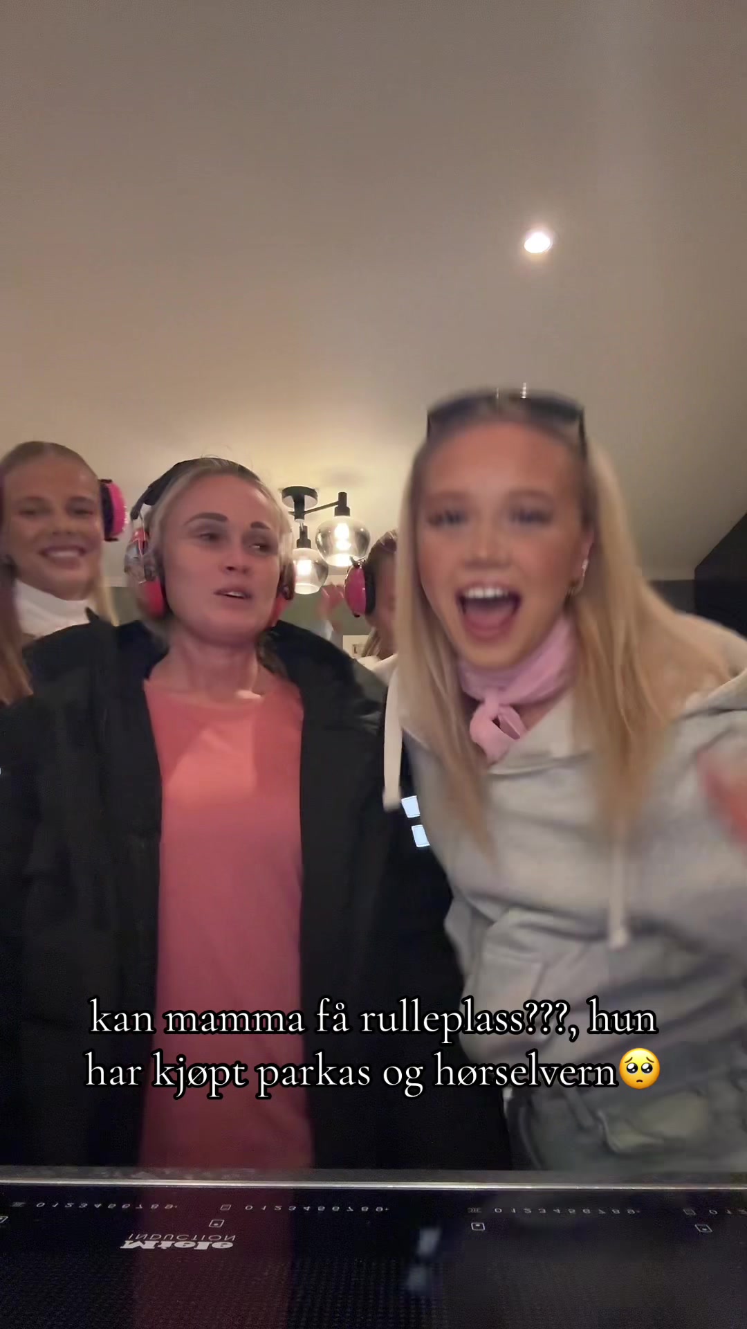 @MELISSA HAUGSBAKK🍾