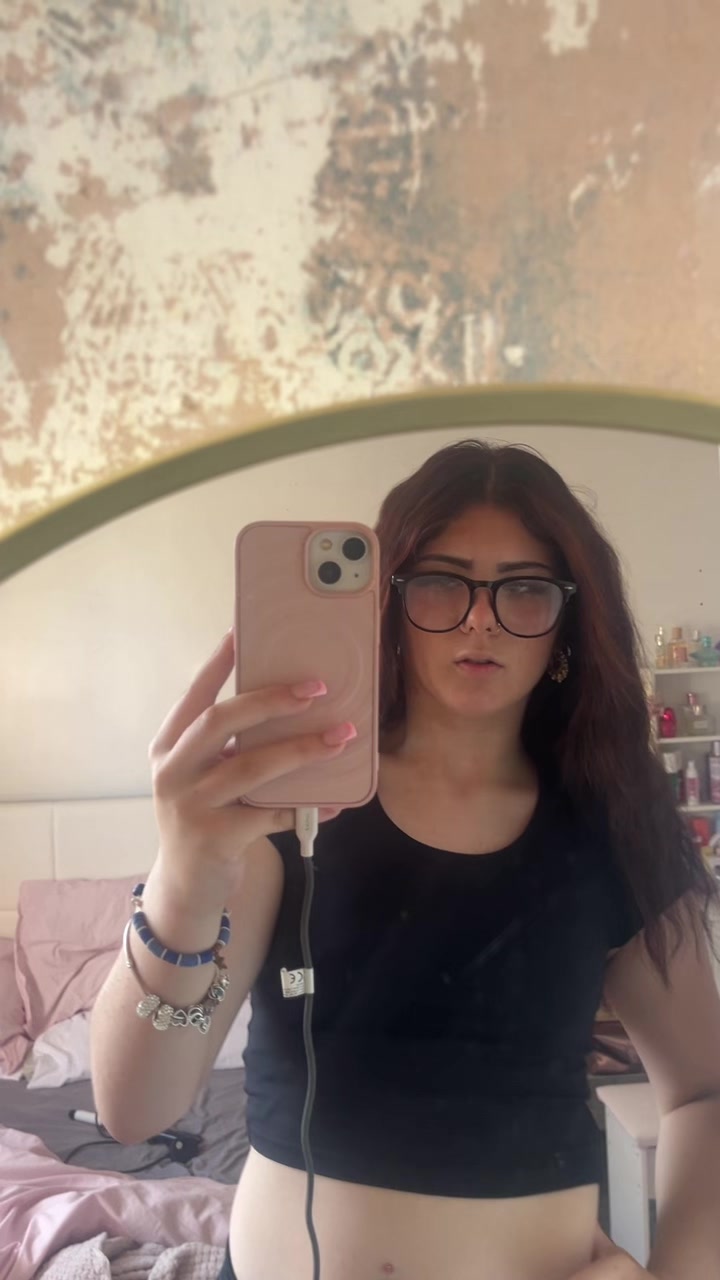 @Ellie~maixoxo🍒
