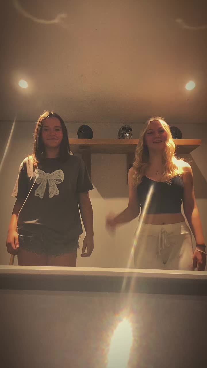@x.brookee.x13