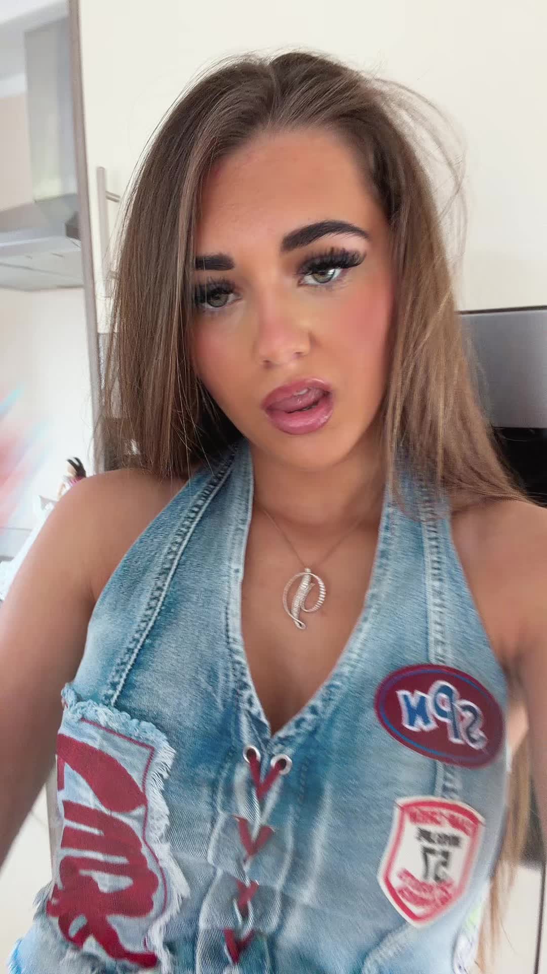 @dollybelle_brown5