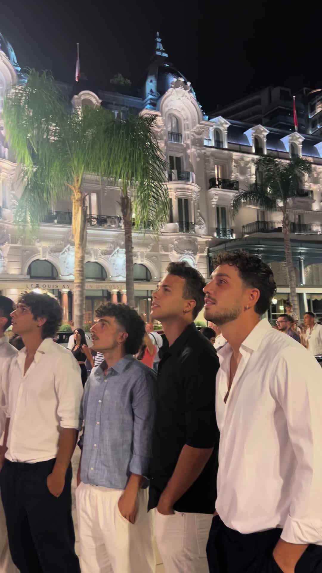@glo🦢