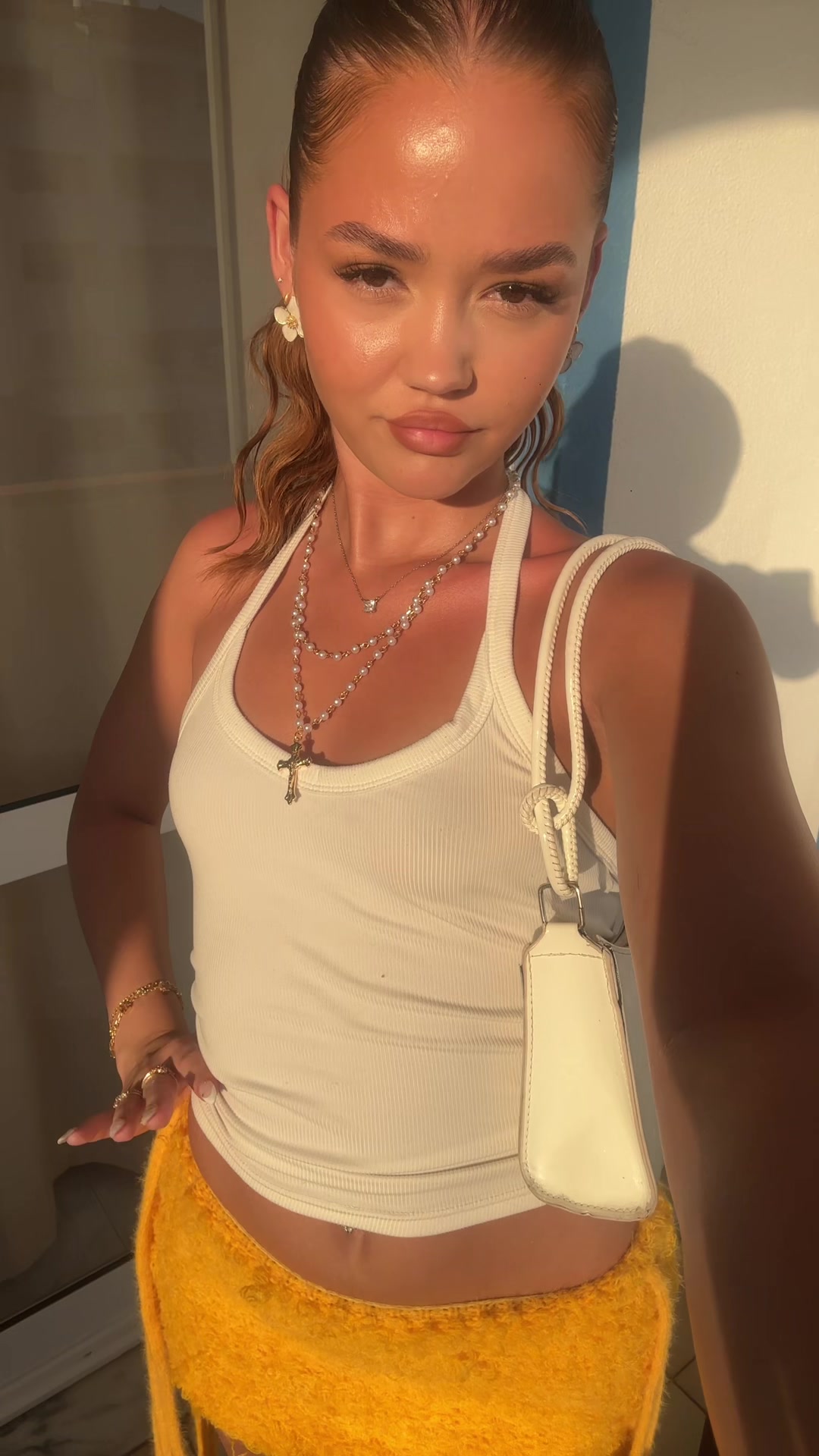@Izzyedz