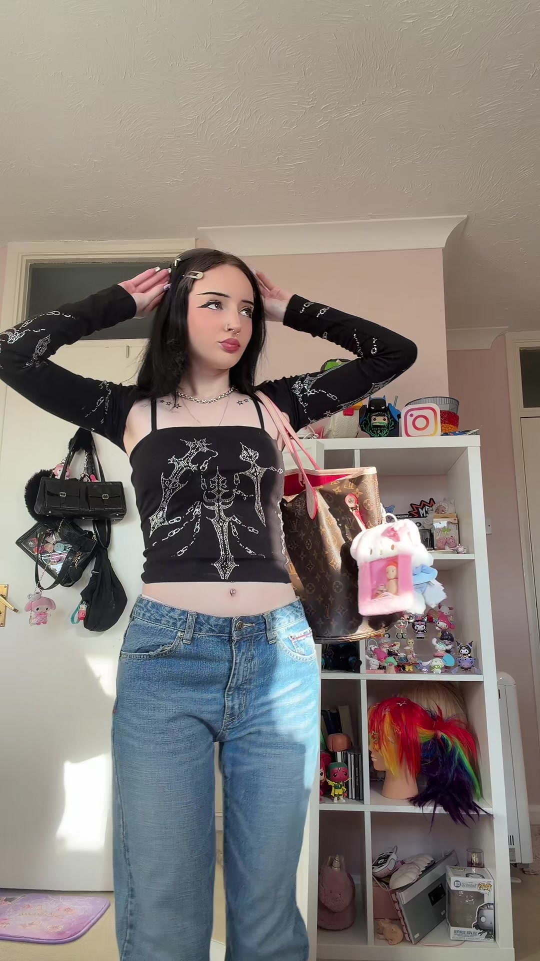 @scarletdoescosplay