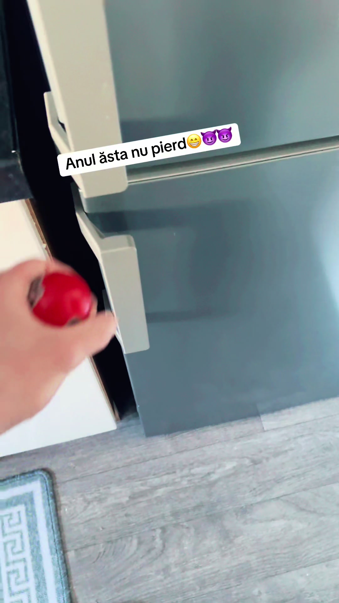 @🇹🇩O_V_I_D_I_U