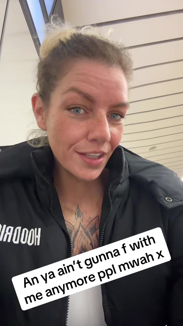 @KirstyCoxxies😈🌶️