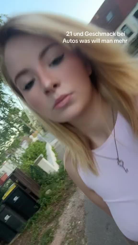 @Aliyah 🦦