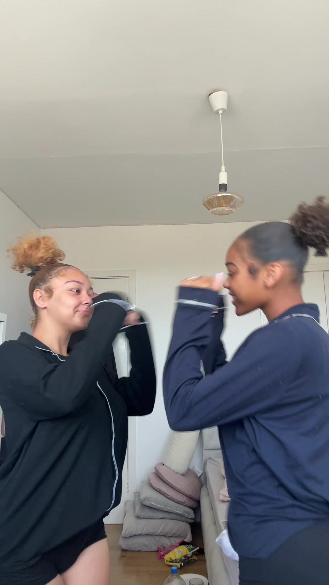 @mia&mai🤍