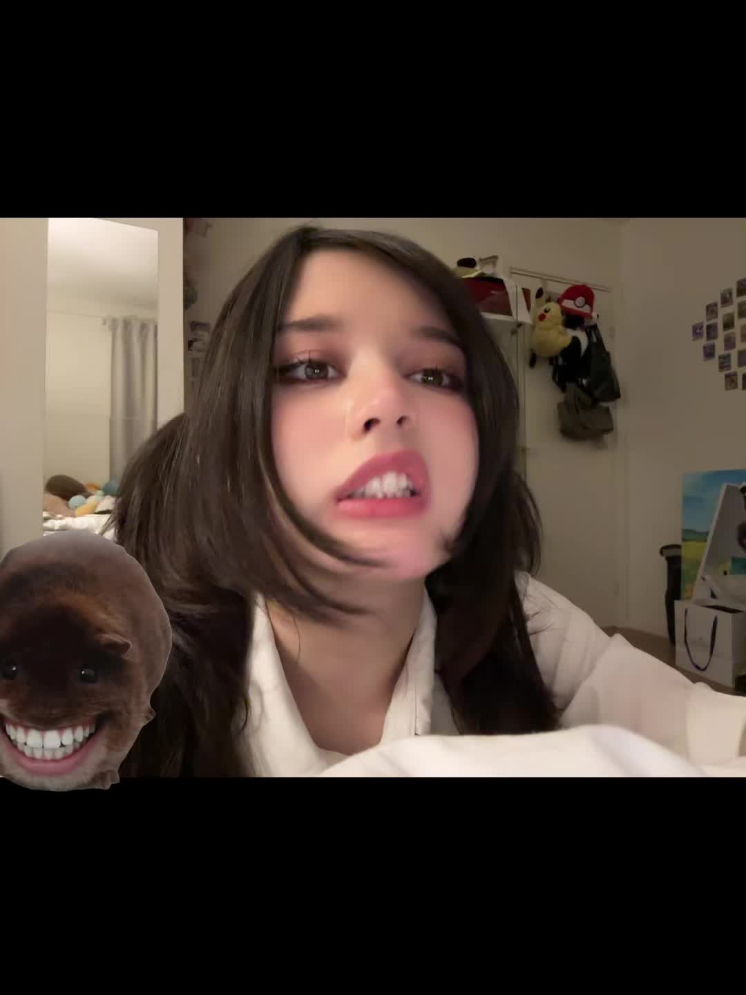@:o
