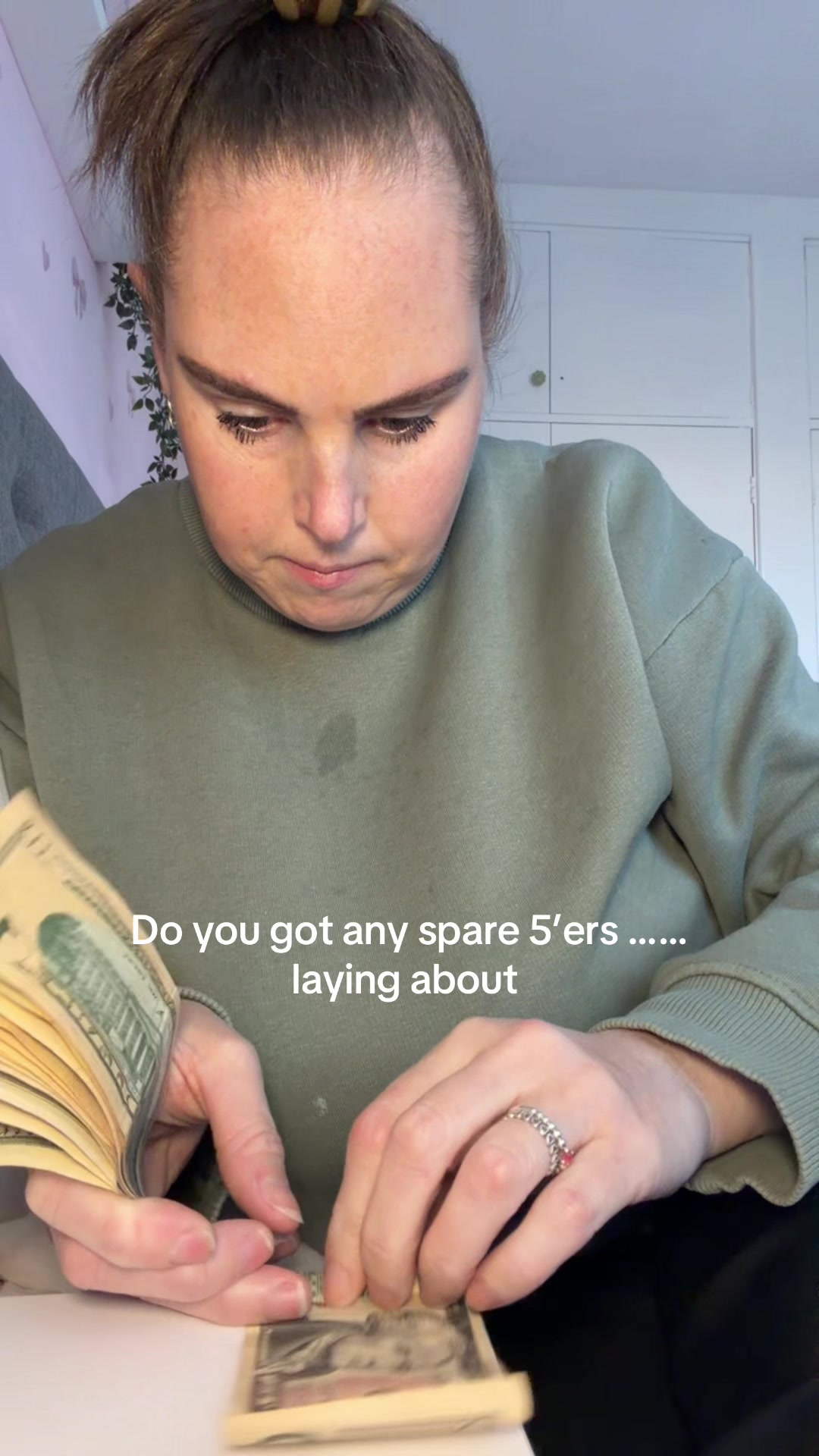 @Claire.Szydelko