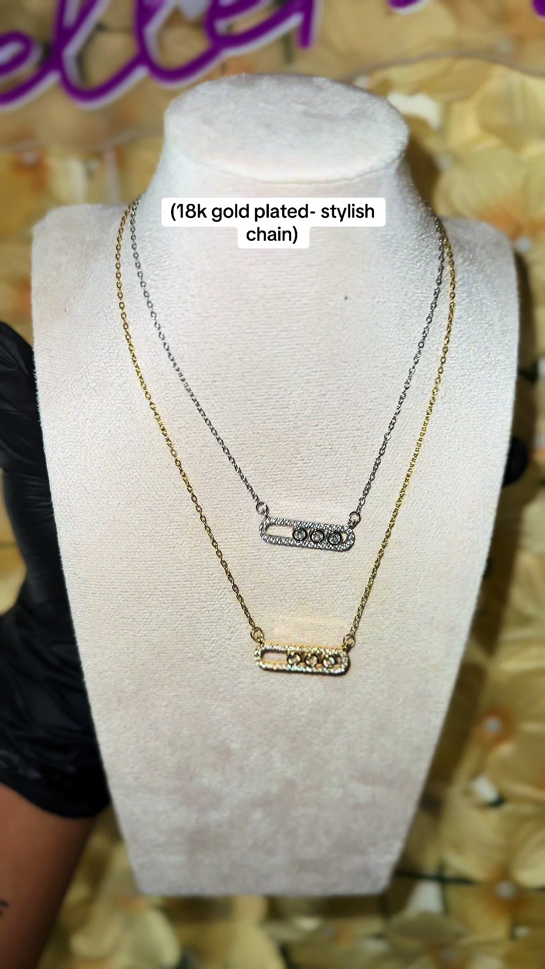 @U.K. Jewelleries & Wigs Vendor