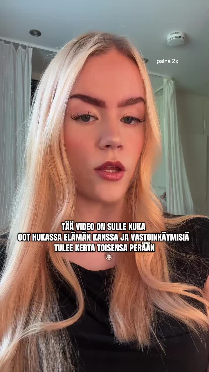 @neanoora