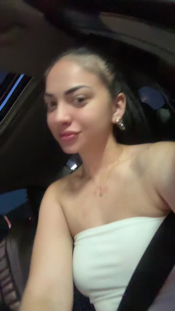 @Mikkaela Kamburova