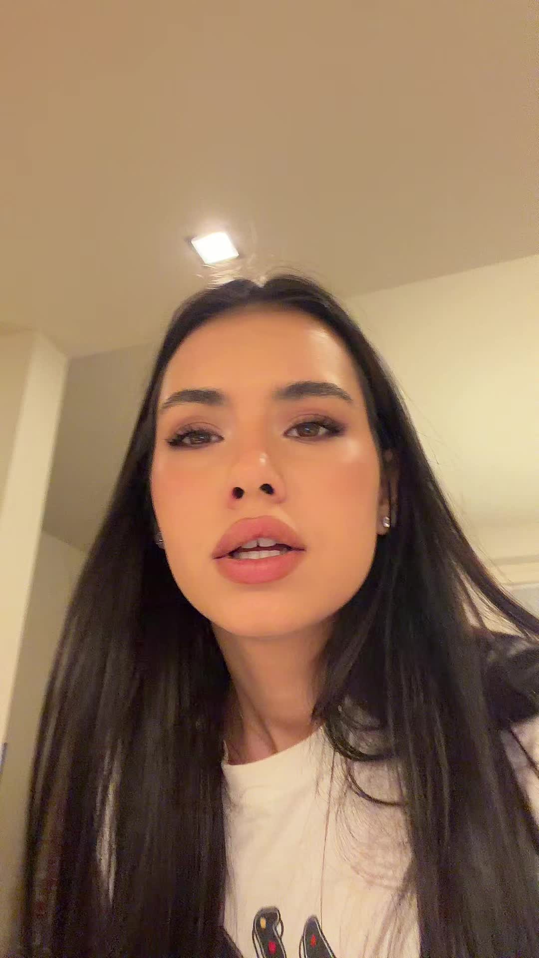 @REBECCA PARZIALE
